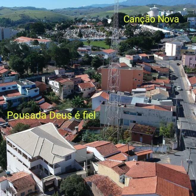 Pousada Deus E Fiel Cachoeira Paulista Buitenkant foto